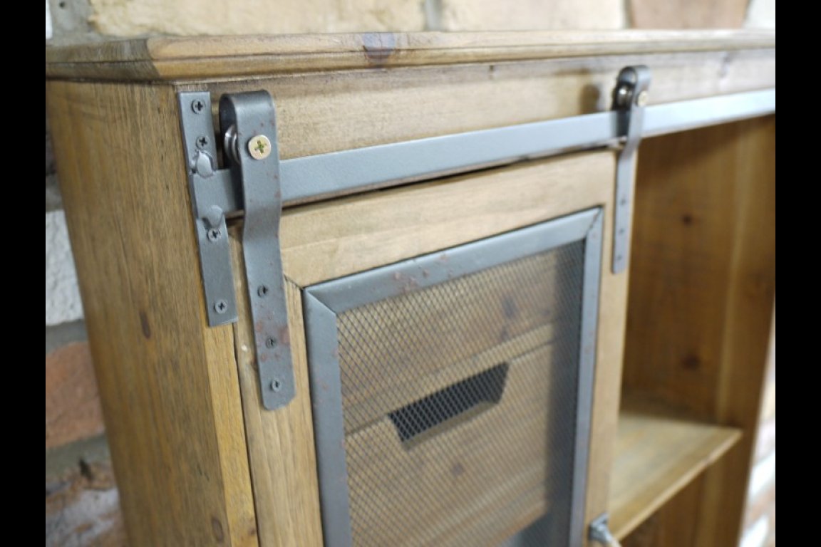 Wall Unit