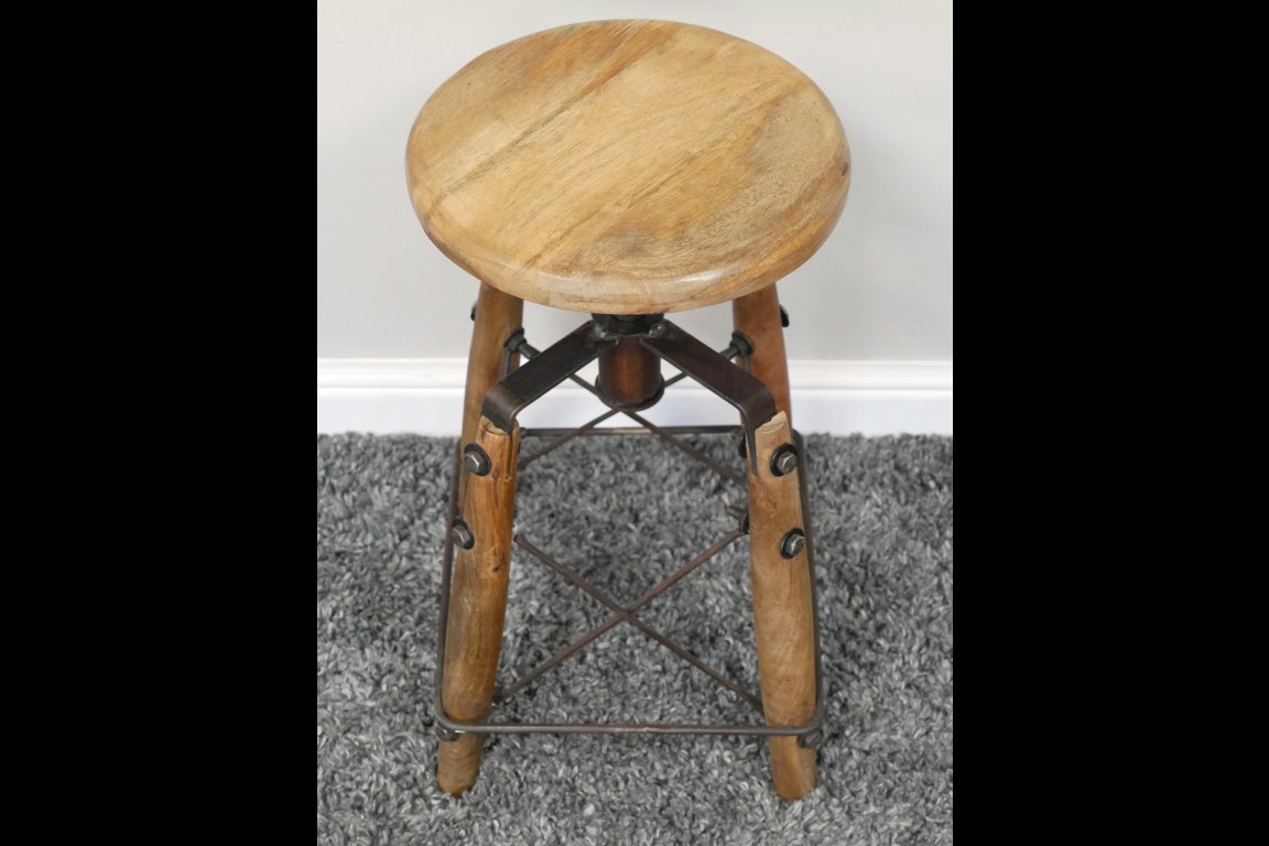 Adjustable Industrial Stool
