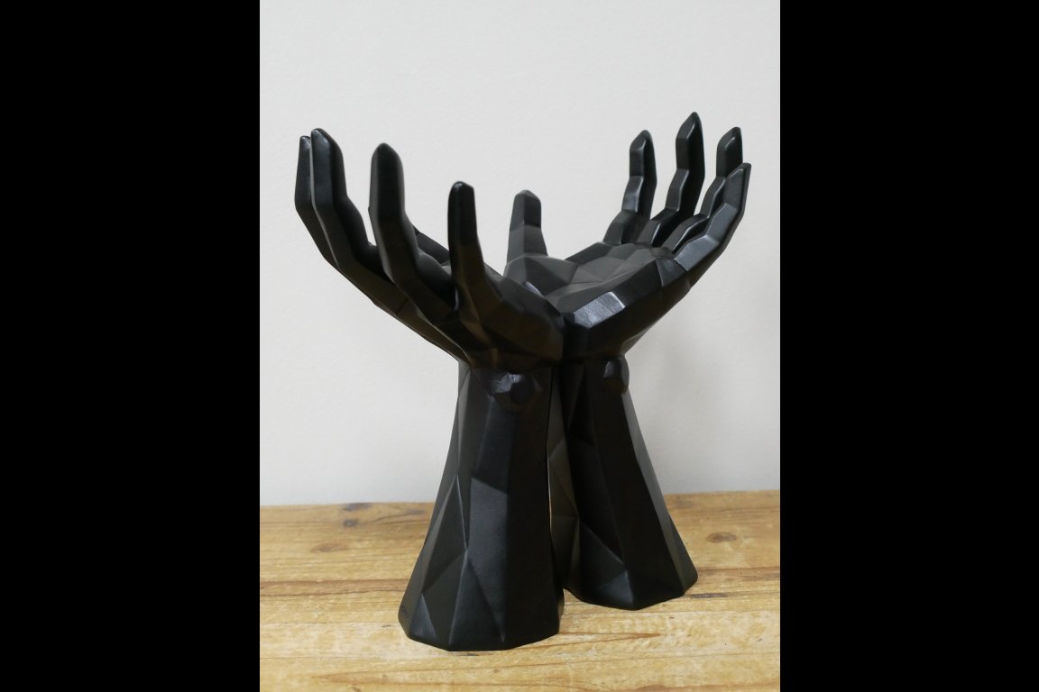Jewellery Hands