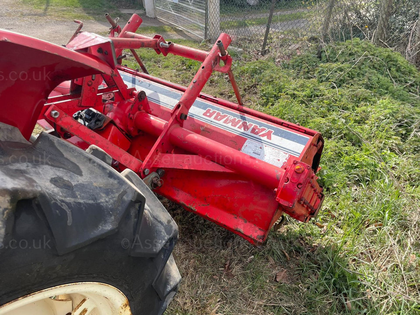 YANMAR YM2820D 28HP 4WD COMPACT TRACTOR WITH YANMAR RSC1600 ROTAVATOR