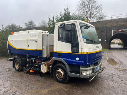 IVECO SCARAB MERLIN ROAD SWEEPER LORRY