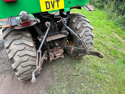 61 REG. JOHN DEERE 2320 23HP 4WD COMPACT TRACTOR WITH 54Ó HYDRAULIC 4 WAY BLADE