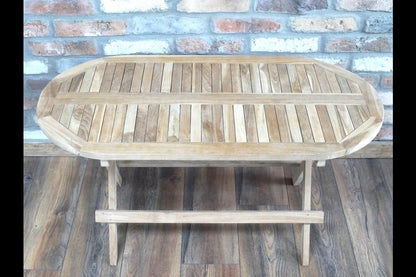 Folding Oval Table