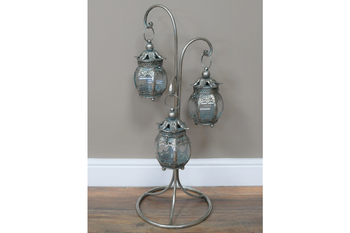 Lanterns On Stand
