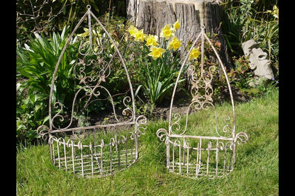 Set Of 2 Wall Planters