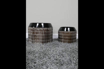 Set Of 2 Planters
