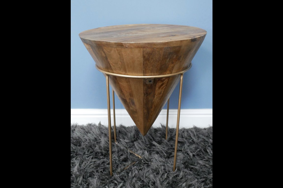 Plant Stand / Side Table