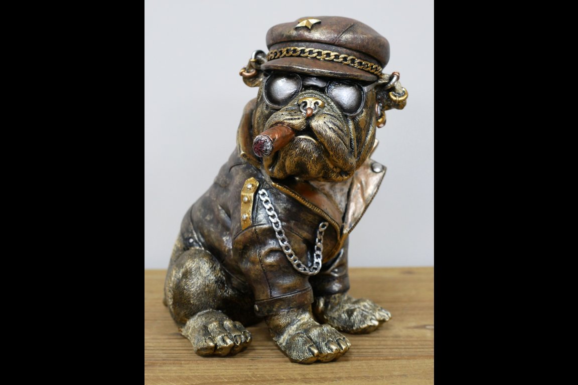 Smoking Bulldog