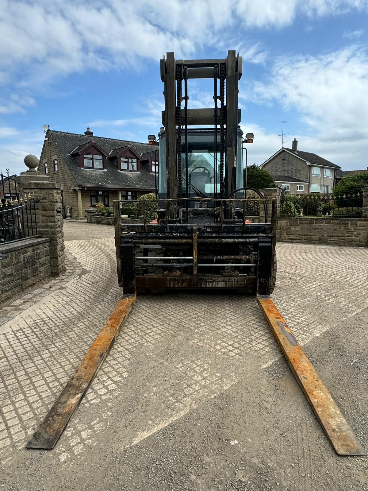 2015 DOOSAN D80S-7 8 TON FORKLIFT FORKTRUCK