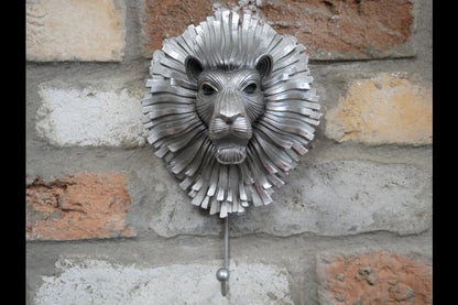 Lion Hook