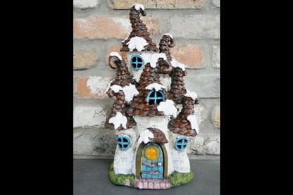 Pine Cone House (Large)