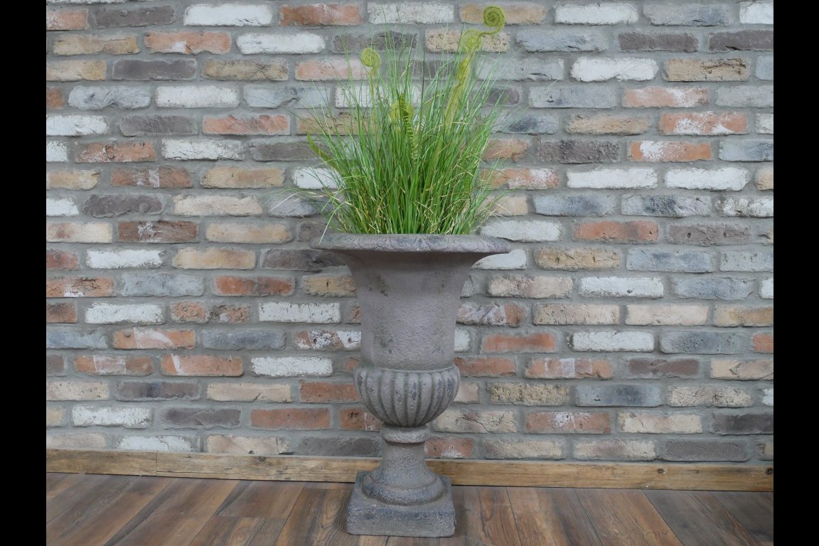 Urn