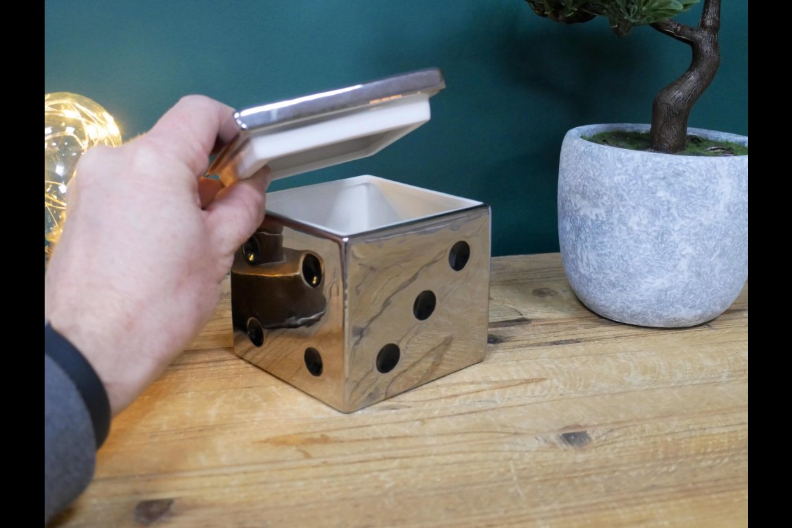 Dice Box