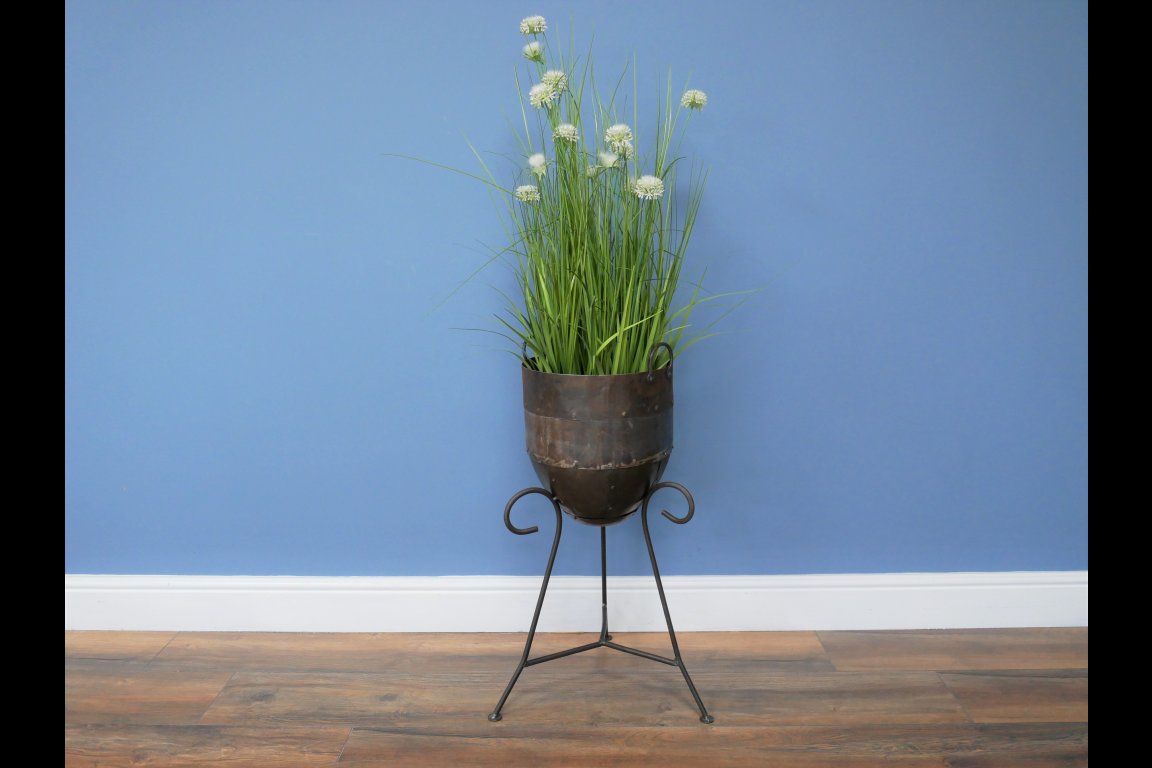 Iron Planter