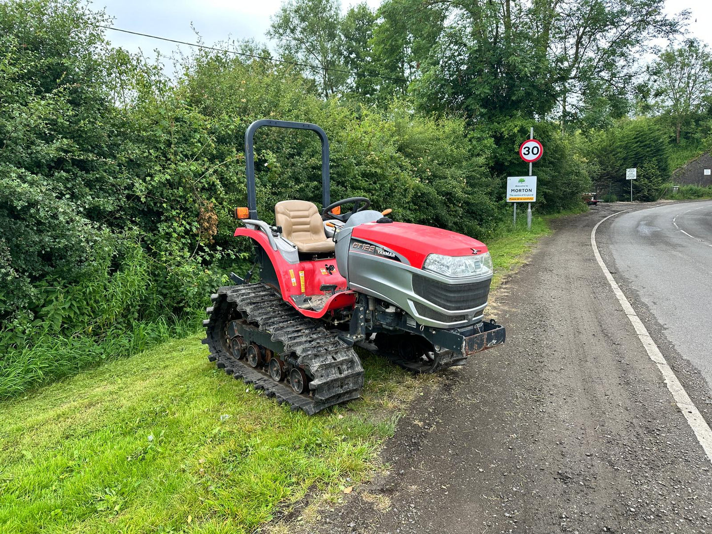 YANMAR CT122 22HP COMPACT TRACKED CRAWLER TRACTOR