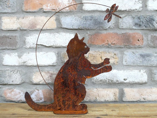 Cat & Dragonfly