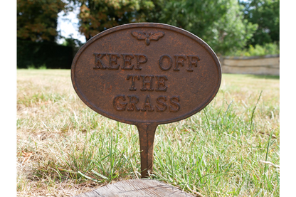 Keep Of The Grass Stake