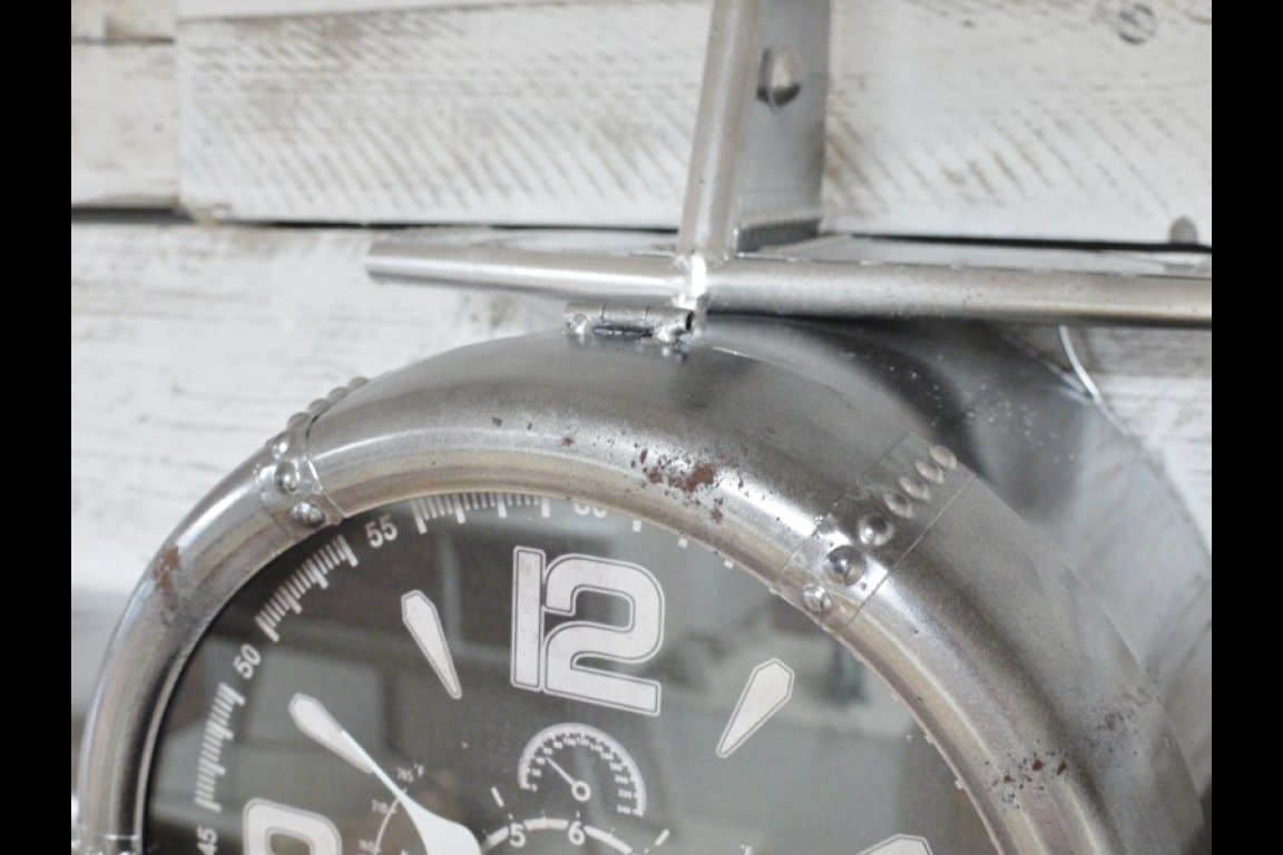 Aeroplane Clock