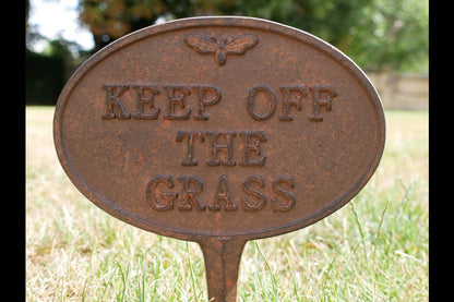 Keep Of The Grass Stake