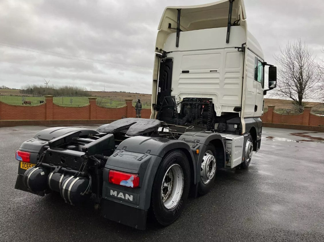 2016/65 REG MAN TGX 26.440 6X2 TRACTOR UNIT MID LIFT