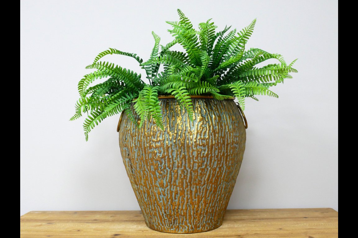 Planter / Vase