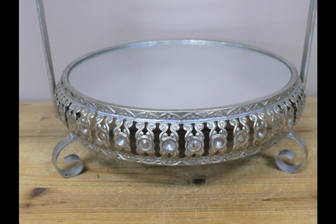 Mirrored Stand