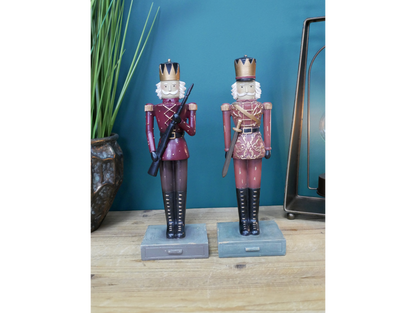 Set Of 2 Soldiers