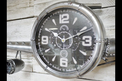 Aeroplane Clock
