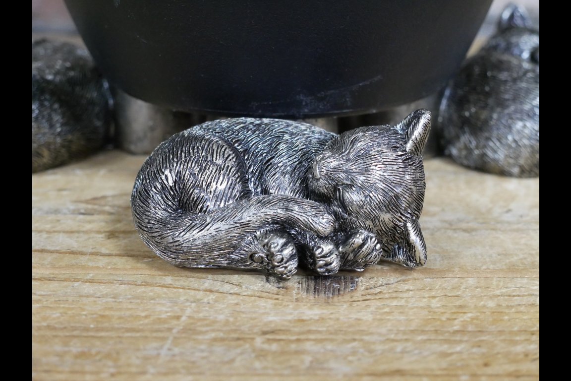 Cat Pot Stands (Set of 3)