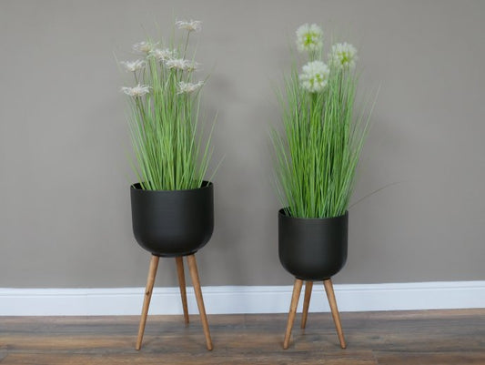 Set Of Two Planters