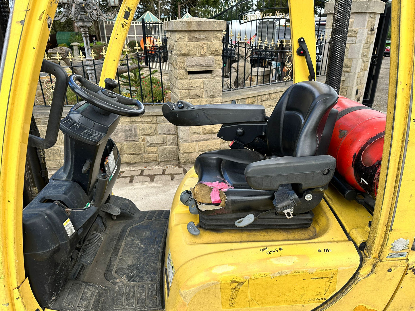 2017 Hyster Fortens H1.8FT 1.8 Ton Forklift With Roof