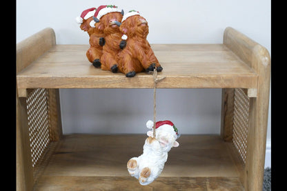 Helpful Christmas Cows