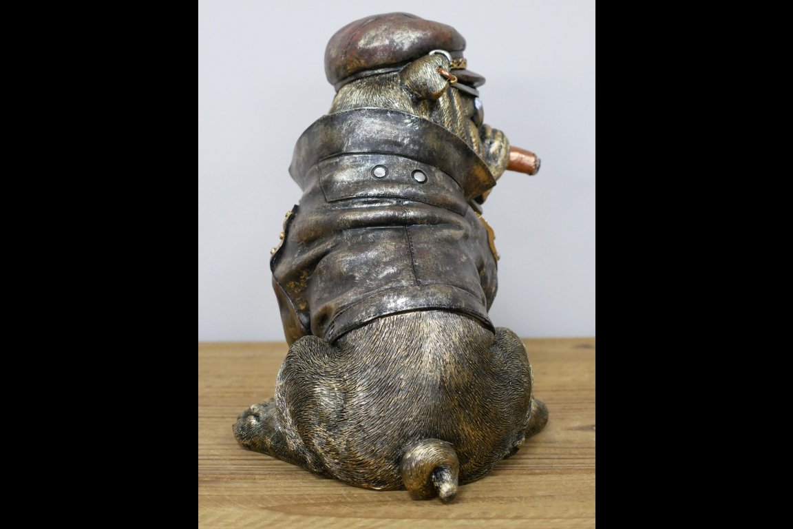 Smoking Bulldog