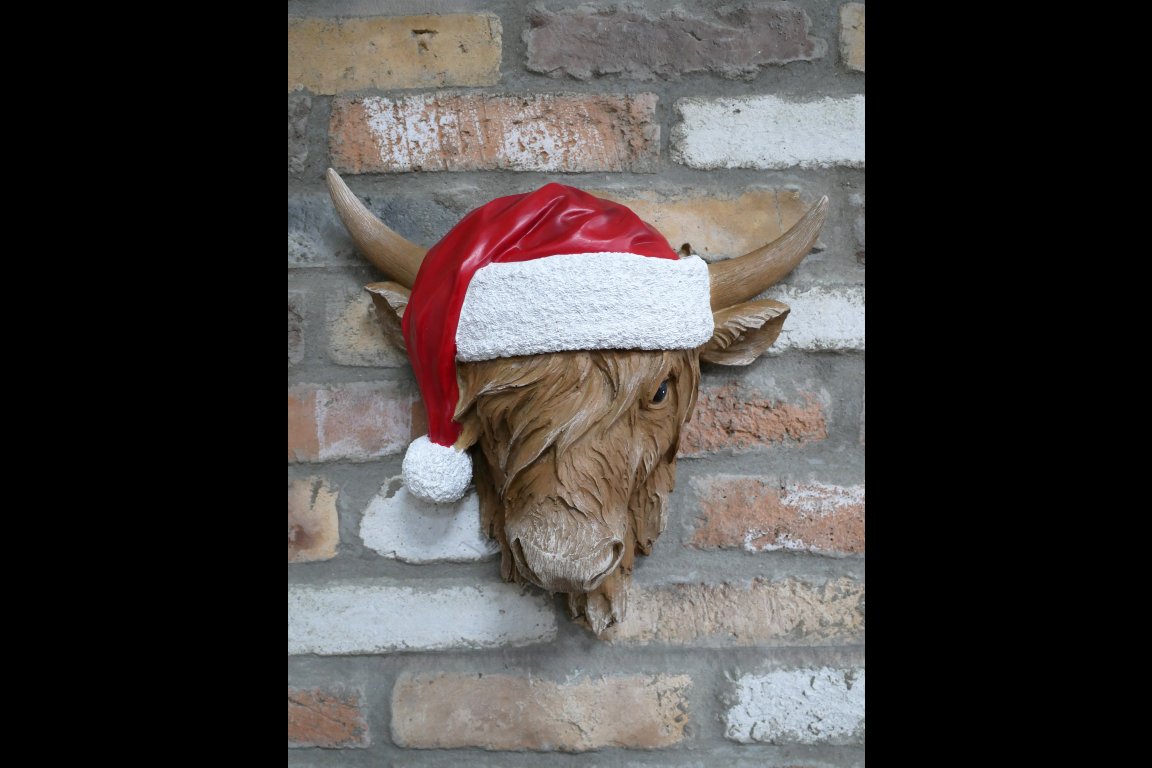 Christmas Cow Wall Decoration