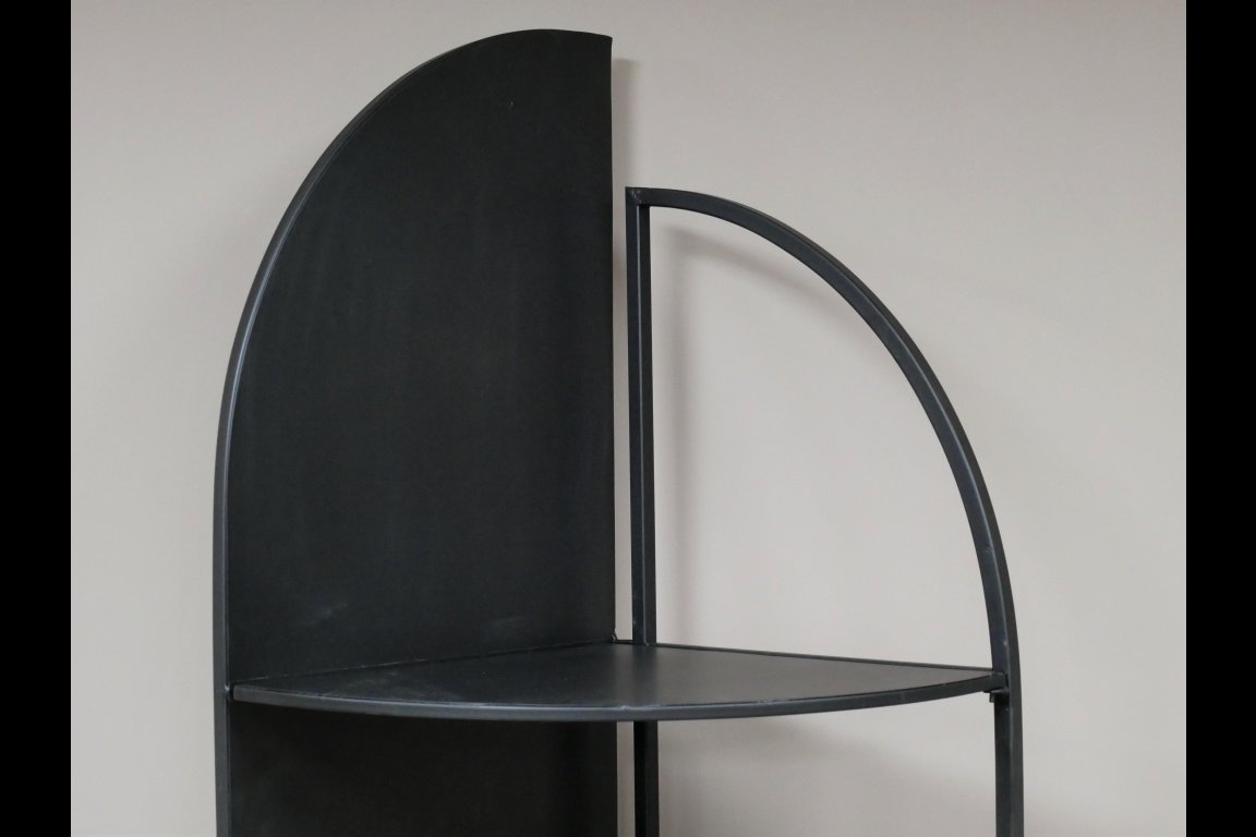 Corner Shelves