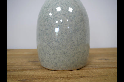 Vase / Flower Holder