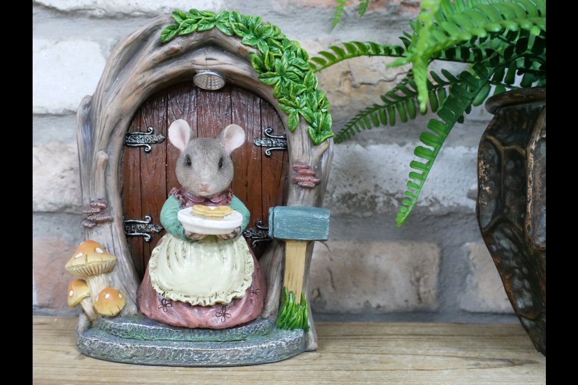 Mouse Door - Solar Light