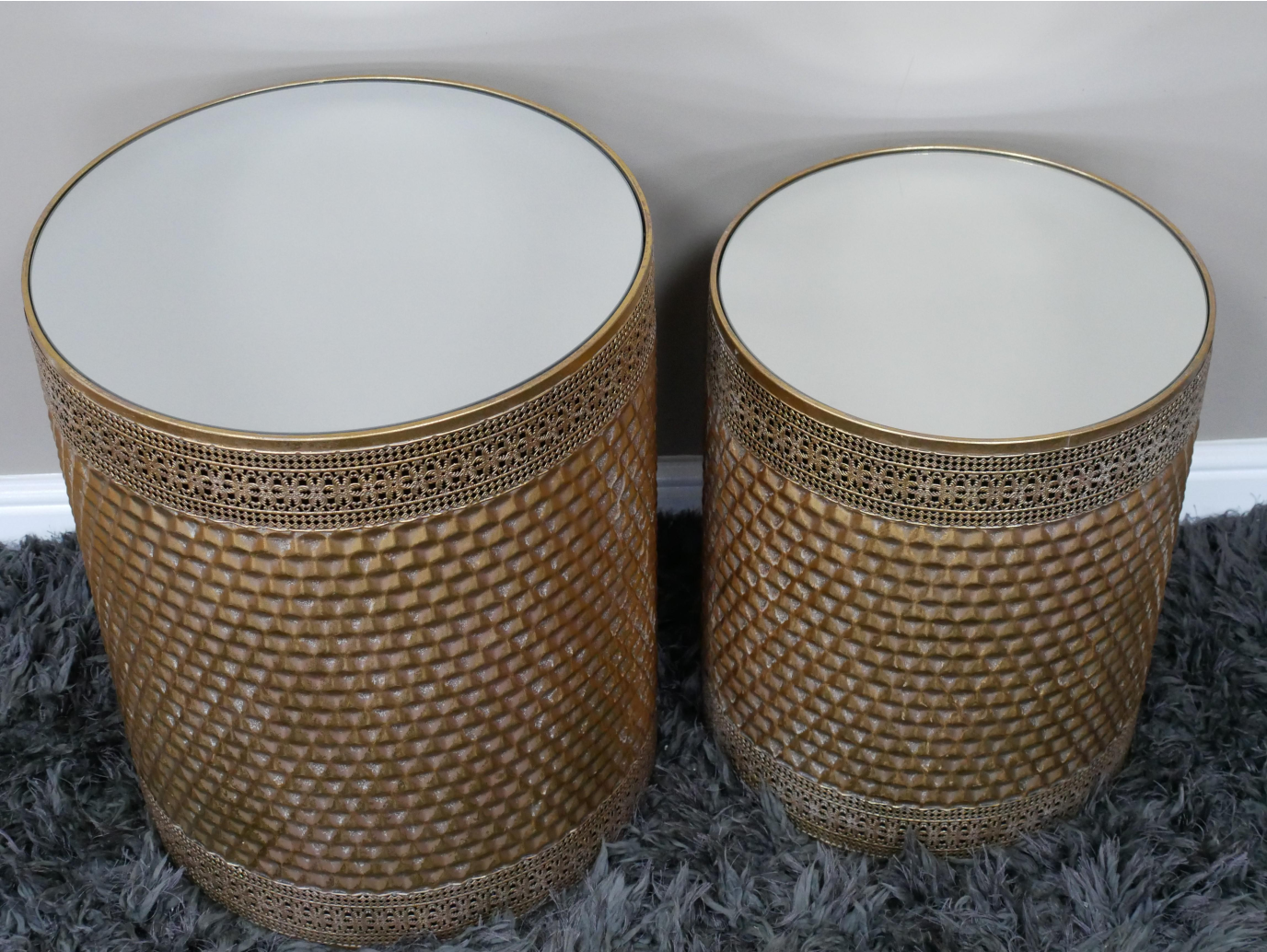 Set Of 2 Side Tables