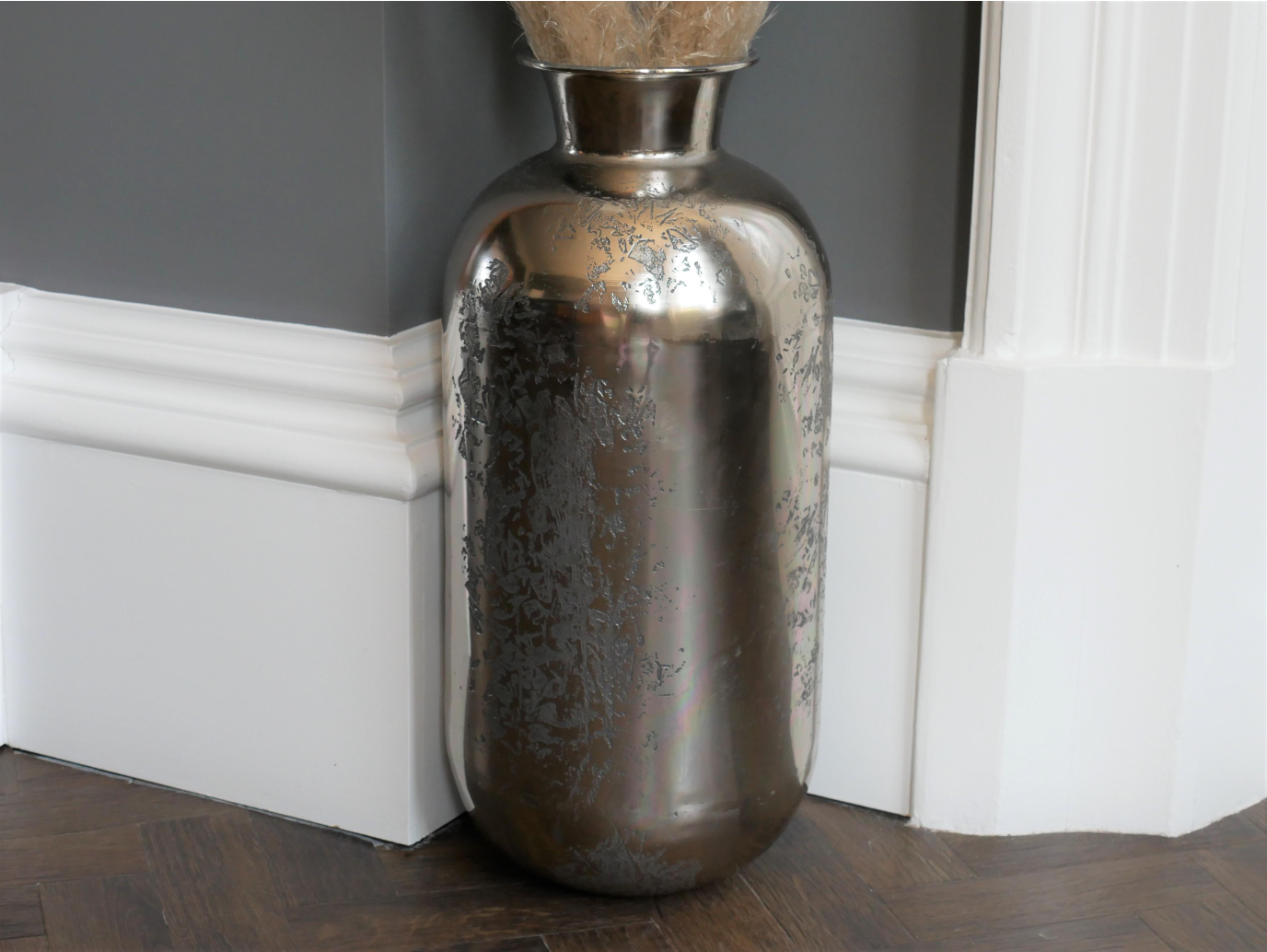 Aluminium Vase - Large (Silver)