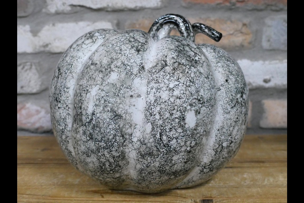 Pumpkin - Large