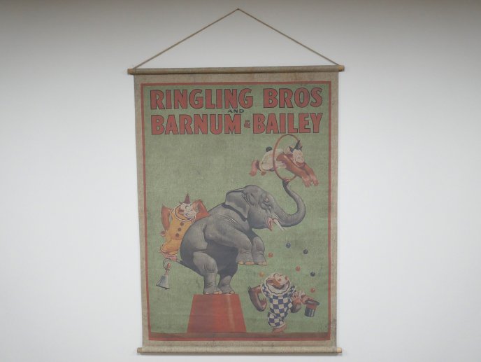 Canvas Wall Art - Monkey Clowns