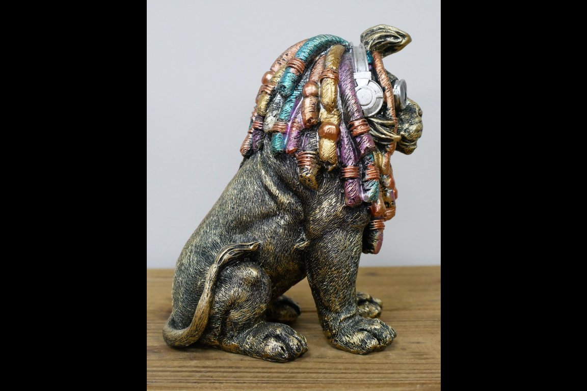 Dreadlocks Lion - Gold