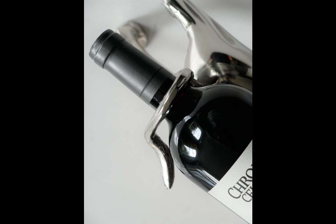 Bull Bottle Holder