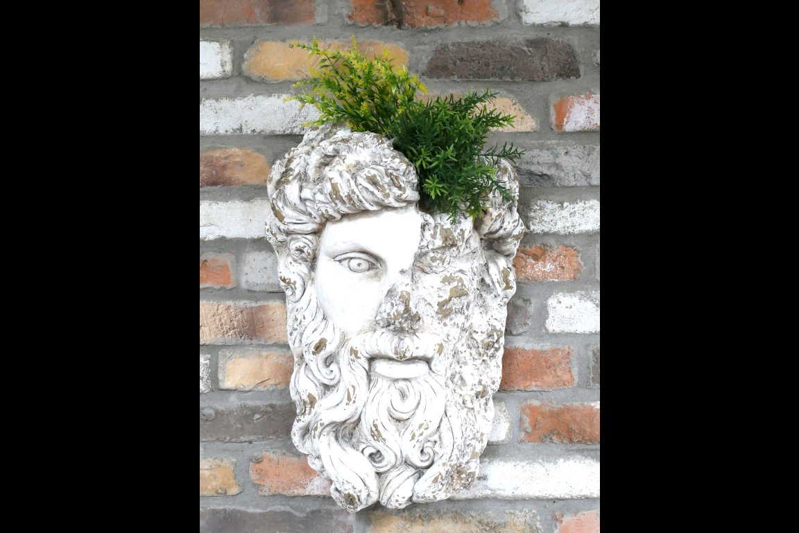 Face Wall Decoration