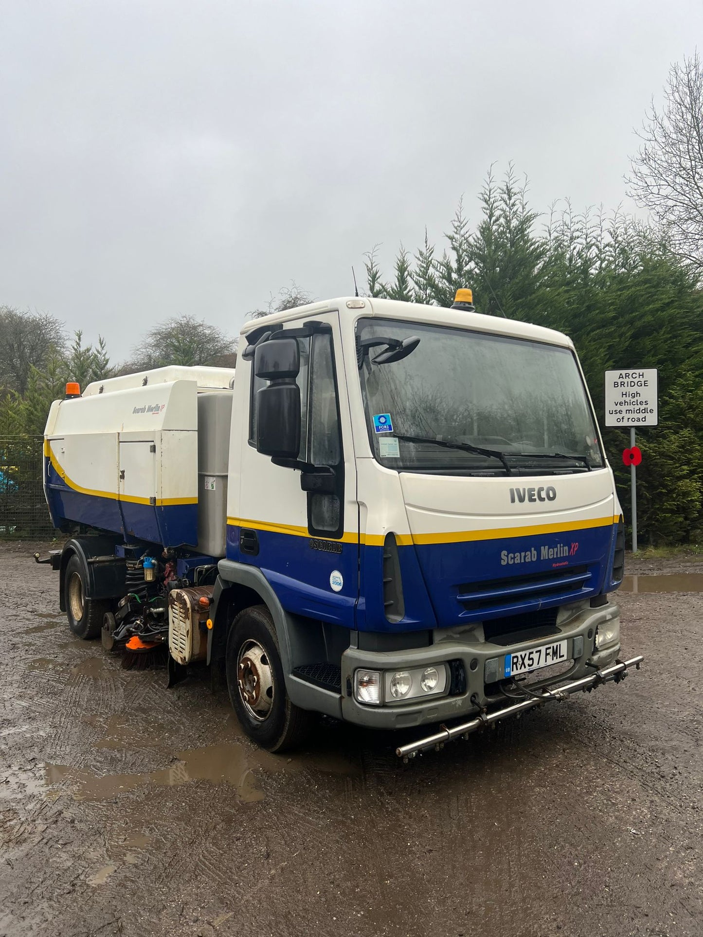 IVECO SCARAB MERLIN ROAD SWEEPER LORRY