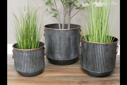Set Of Three Planters