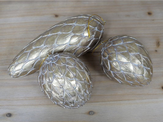 Set Of 3 Pinecones