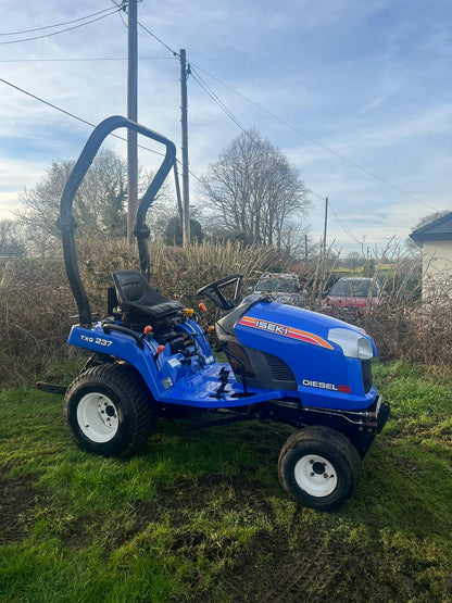 2015/65 PLATE ISEKI TXG 237 COMPACT TRACTOR 4x4