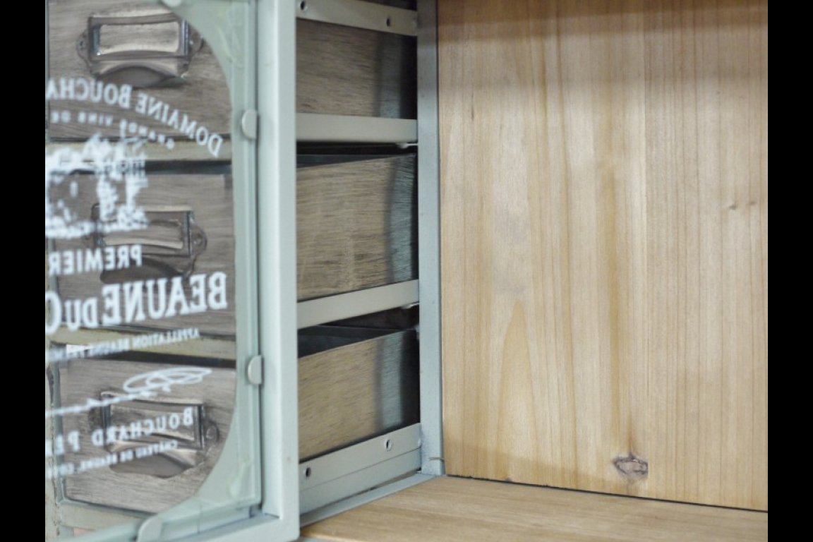 Wall Unit