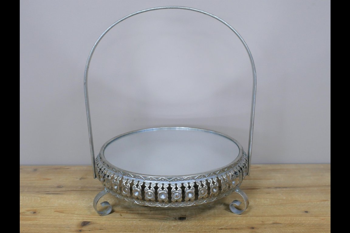 Mirrored Stand